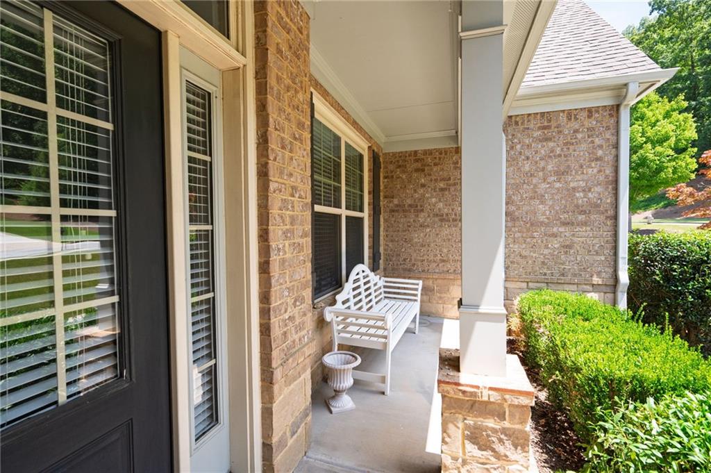 4456 Sterling Pointe Drive NW