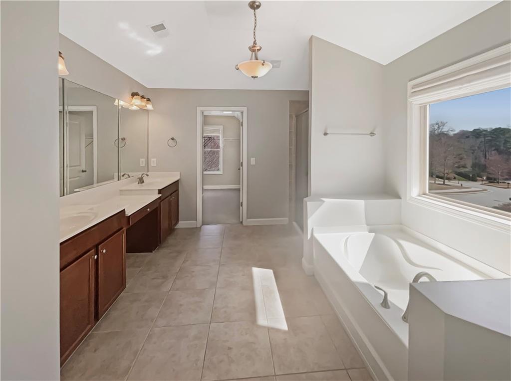 Tanglewood Crest - Residential