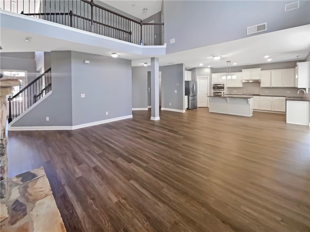 Tanglewood Crest - Residential