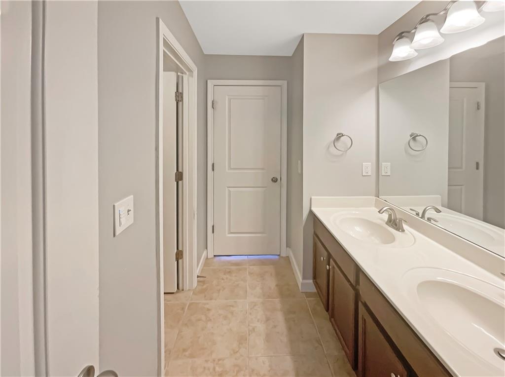 Tanglewood Crest - Residential