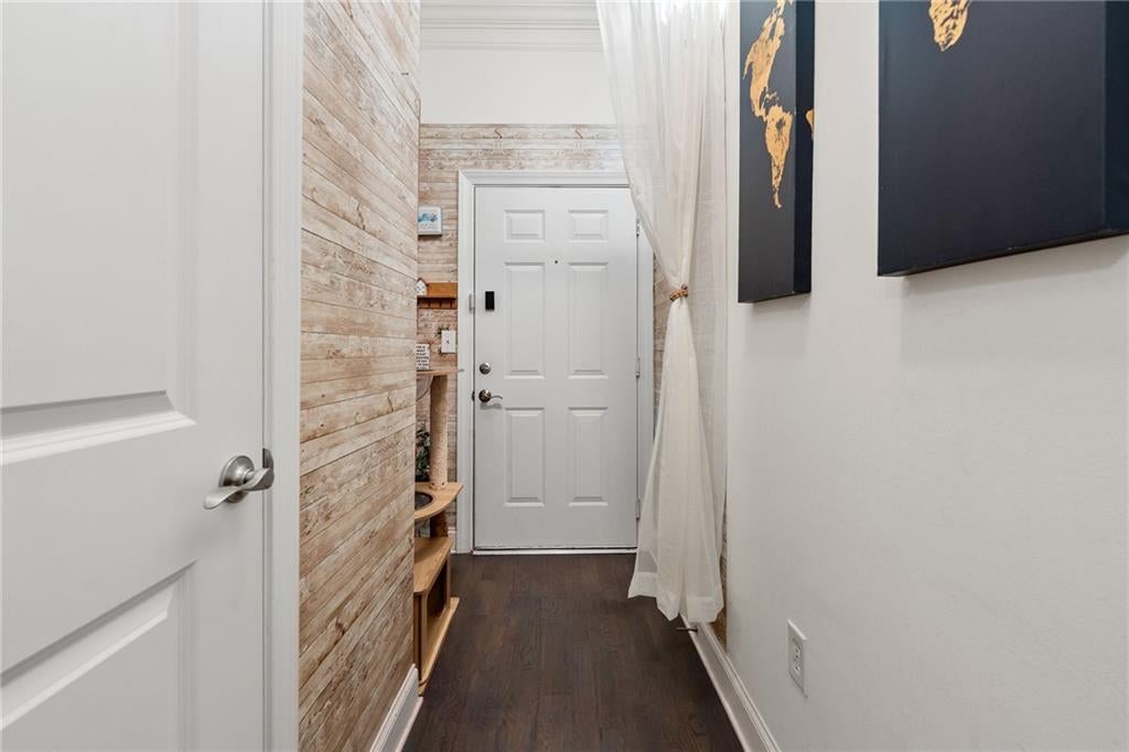 140 Alden Avenue NW 403