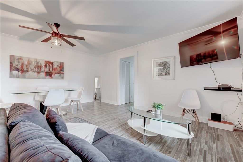 300 Peachtree Street NE 24I