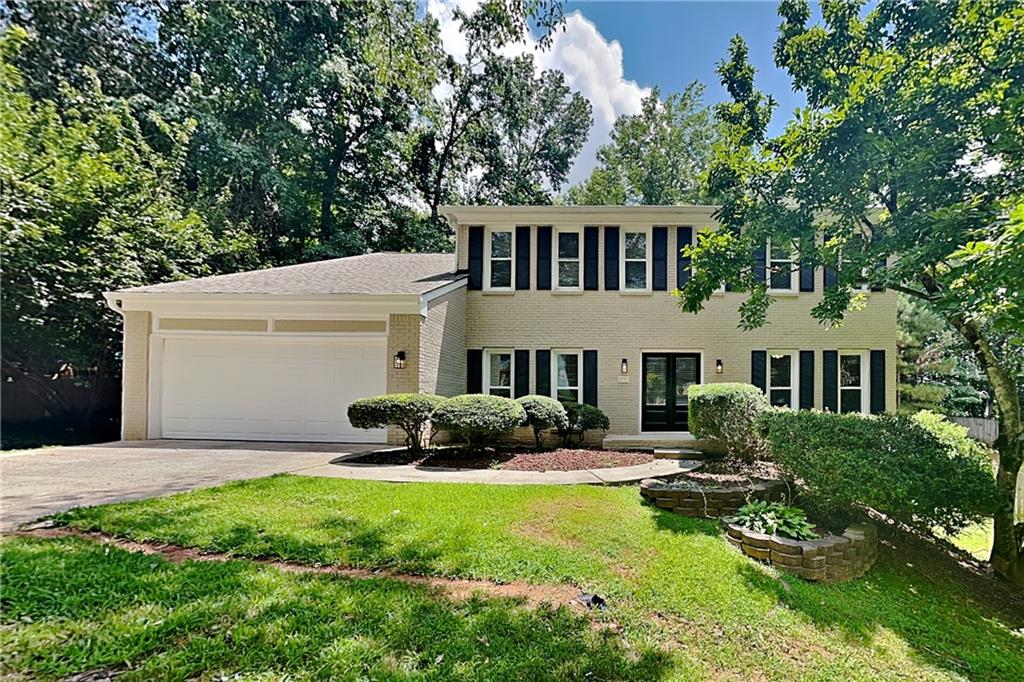 Charming 4 bed, 2.5 bath, 3,446 sq ft home in Marietta! Open kitchen concept with updated counters and a spacious living room. Primary suite with attached bathroom. Spacious backyard, great for gatherings! Pets accepted on a case by case basis. Additional admin fees apply. The Fireplace is decorative. Schedule your showing today! This home is as-is.
This home may be located within a Homeowners Association (HOA) community. If so, residents will be responsible for adhering to all HOA rules and regulations. Please contact your agent or landlord's agent for more information.
DISCLAIMER: Cobb County has certain restrictions on the number and relationship of occupants living in single family homes. All prospective tenants represent that they have reviewed, understand and shall comply with such restrictions.