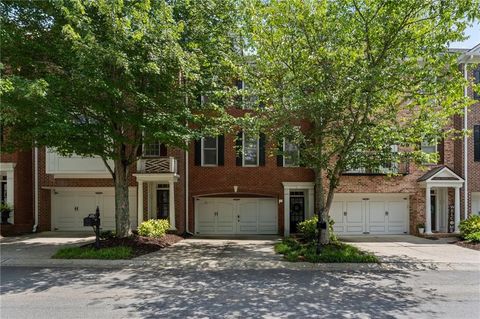 Photo of 4405 VILLAGE GREEN Drive, Roswell, GA 30075 (MLS # 7642374)