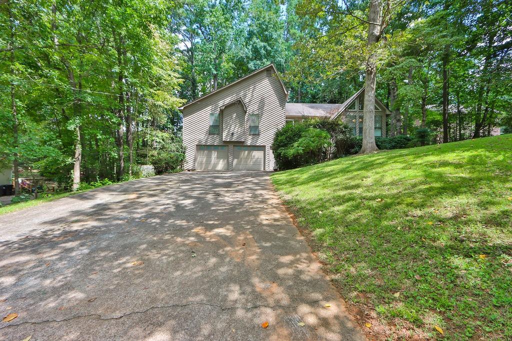 Photo 1 of 34 — 2260 MOHAWK Trail, Acworth, GA 30102