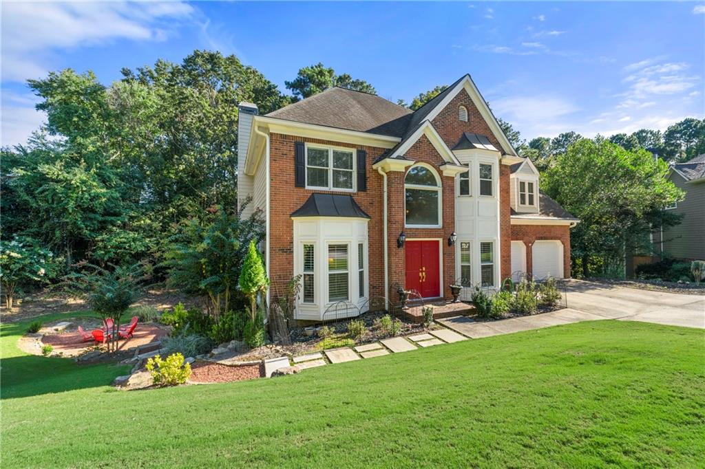 703 Overlook Point