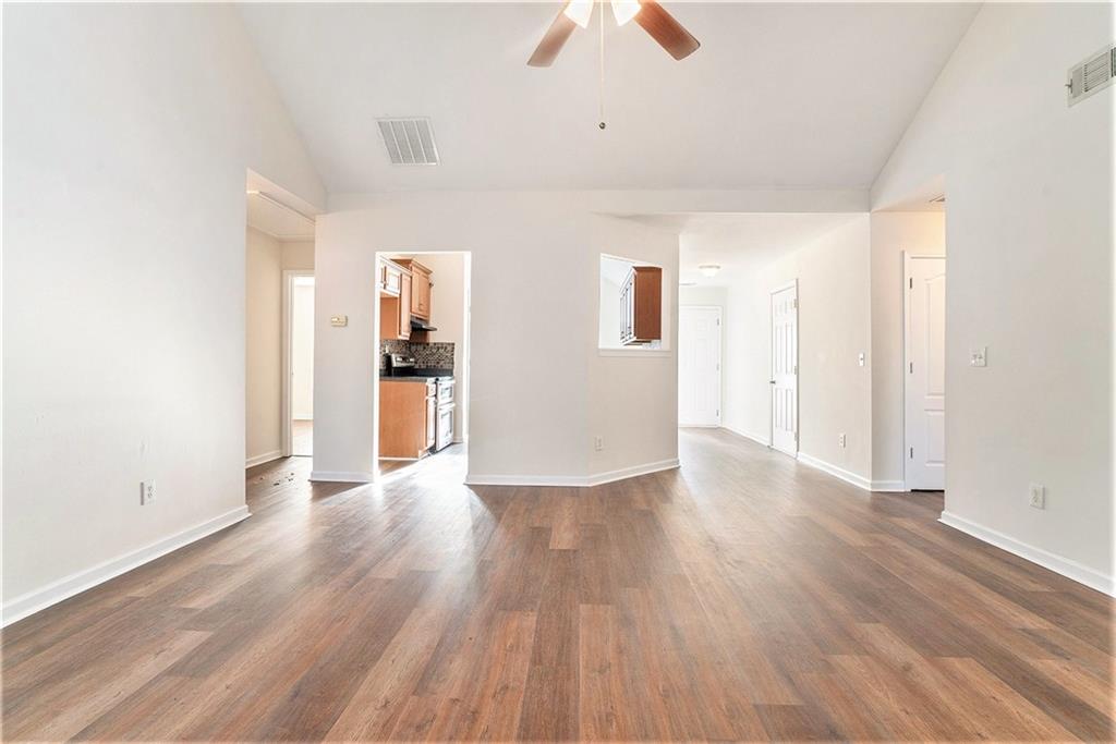 1013 Bluecoat Circle, Hampton, Georgia image 5
