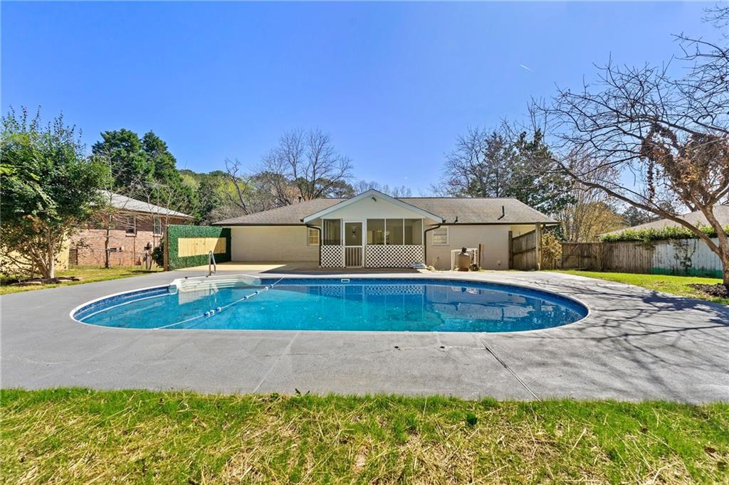 6501 Menlo Way, Rex, Georgia image 36