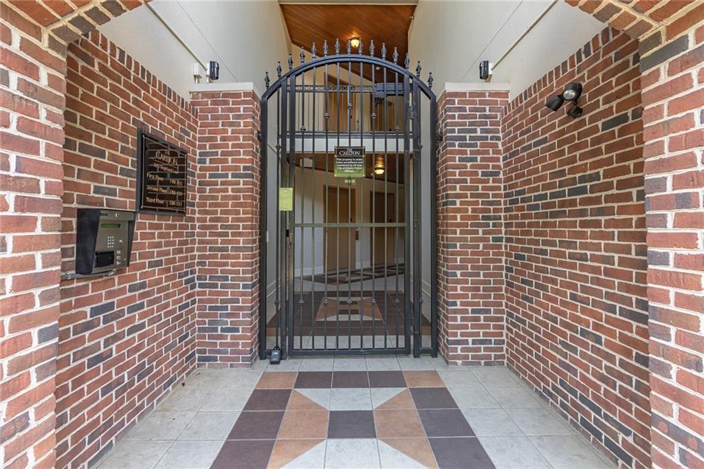 825 Highland Lane NE 1317