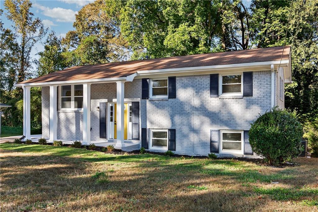 1864 Glen Echo Drive