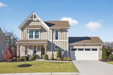 176 Michigan Circle Hoschton GA 30548