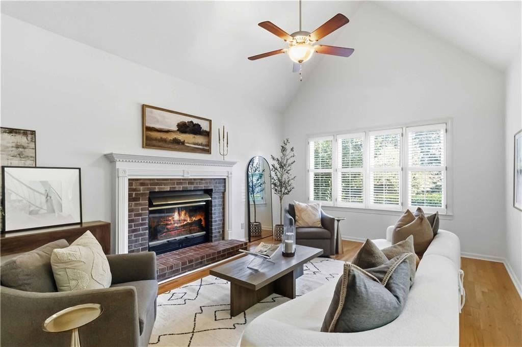 4405 Clipper Bay Road