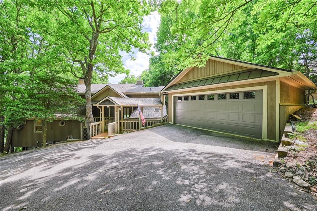 275 Ridgeview Drive