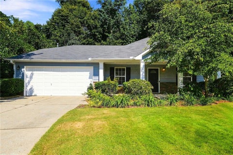 Homes For Sale - 140 Magnolia Creek Drive<br/> Canton, GA 30115