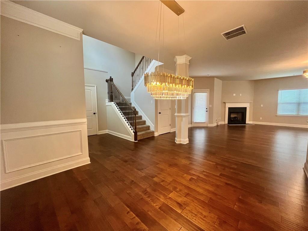 943 Ulster Court