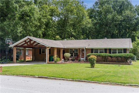 2889 Concord Drive Decatur GA 30033