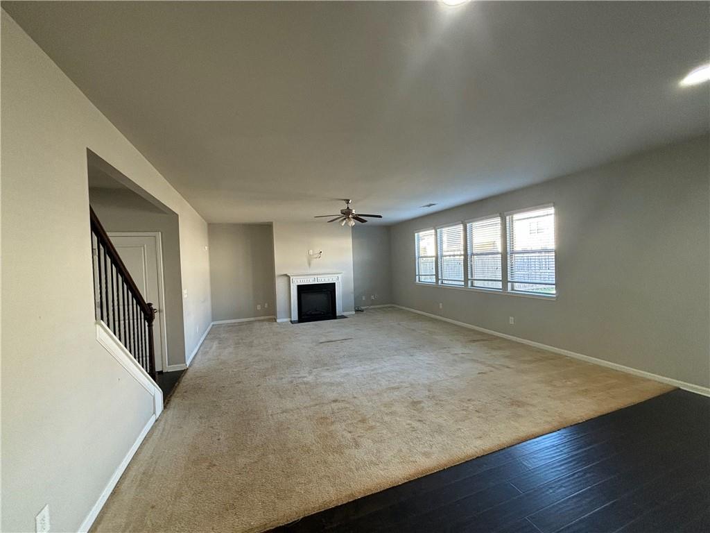 566 Mariposa Lane