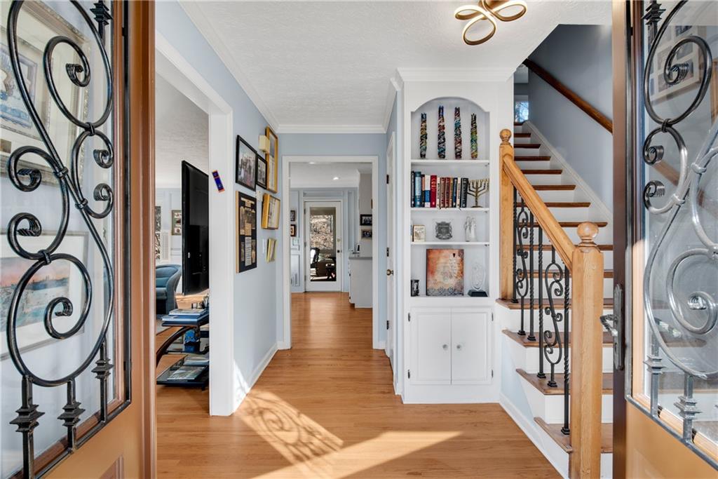 2137 Spindrift Court