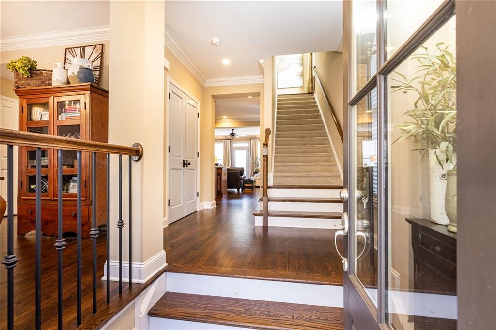 2034 Heathermere Way