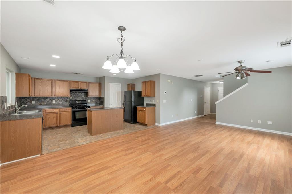 172 Nacoochee Way