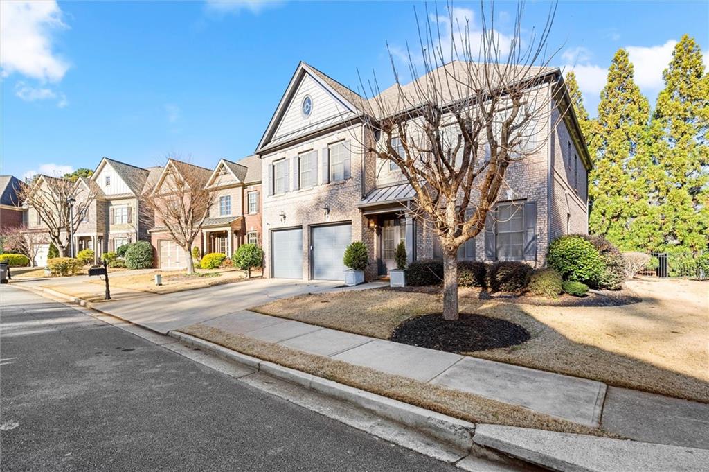 6272 Mount Vernon Oaks Drive