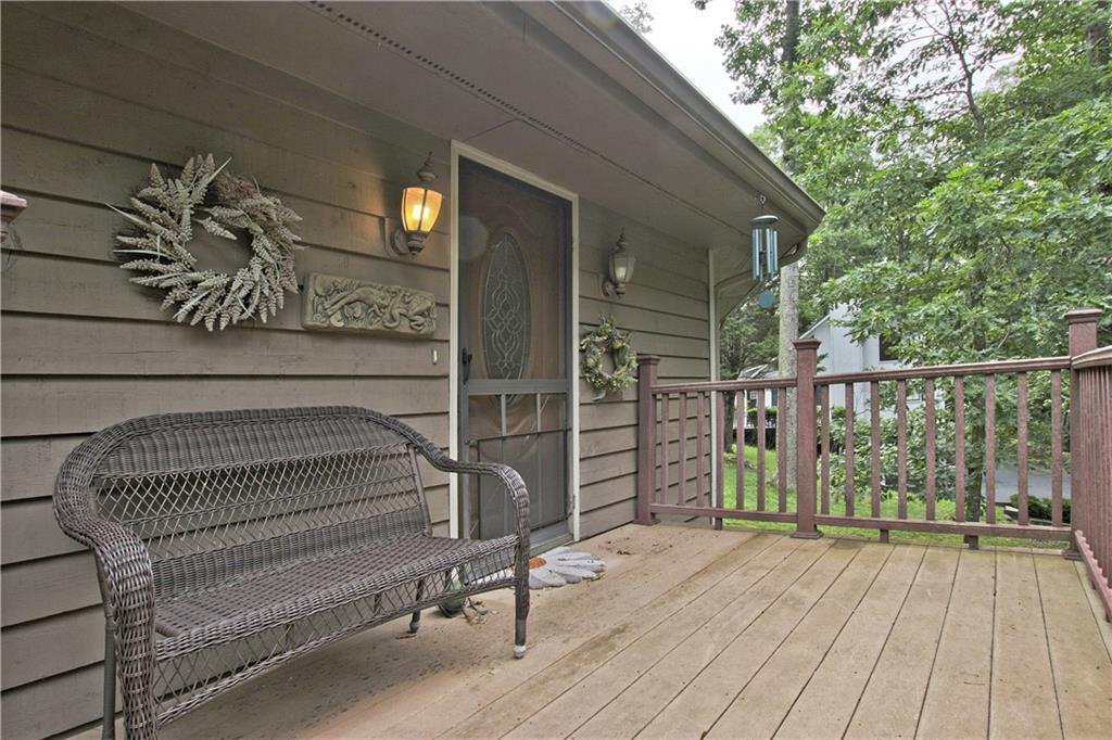 112 Tamarack Drive