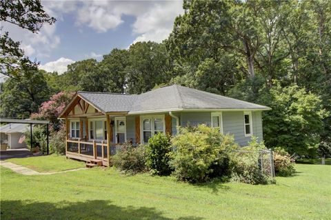 3854 Davis Street Suwanee GA 30024