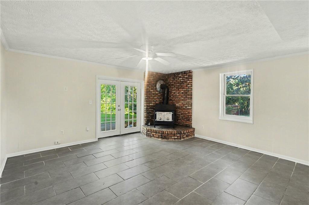 8121 Woodcliff Trail