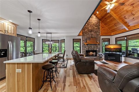 947 Mountain Oak Road Ellijay GA 30536