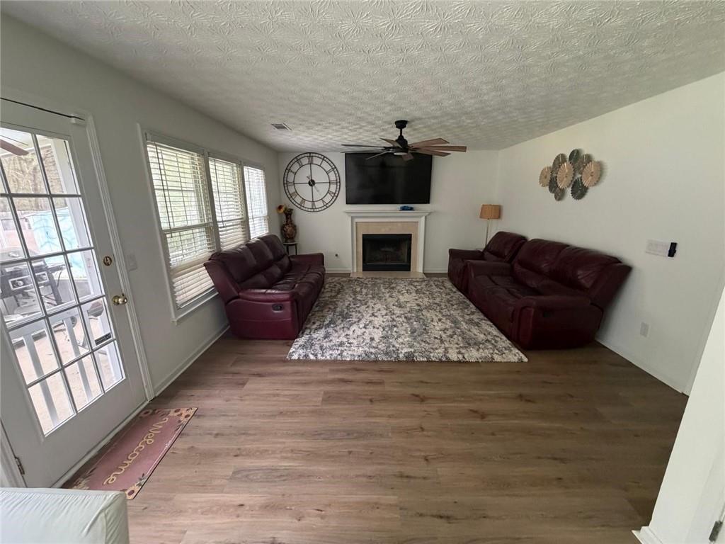 3125 Abbotts Pointe Drive