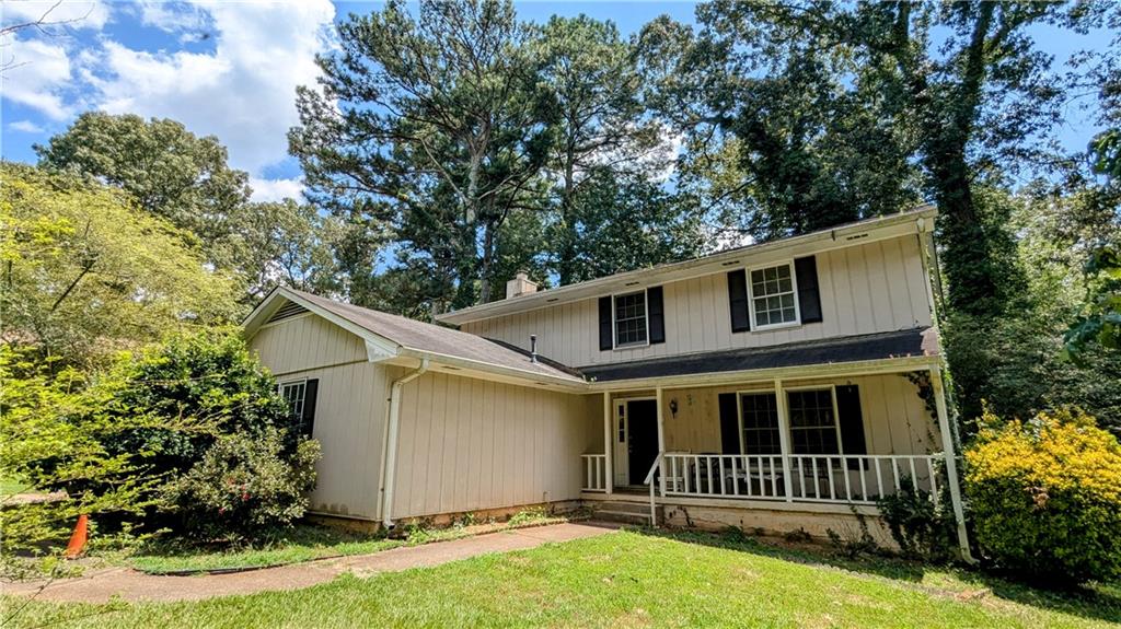 Tucked away at the end of a quiet street, this charming 4 bedroom, 2.5 bath home offers privacy and comfort. Inside, you’ll find a cozy living room with a brick fireplace and a spacious kitchen featuring white cabinets and black appliances. The main floor includes a convenient laundry area and half bath. Upstairs, all bedrooms offer ceiling fans and ample natural light. Outside, the covered front porch is perfect for relaxing, and the large driveway leads to a 2-car garage.
**Agents: Please read private remarks/look at the offer guidelines in docs before calling, it should answer all questions you have.**