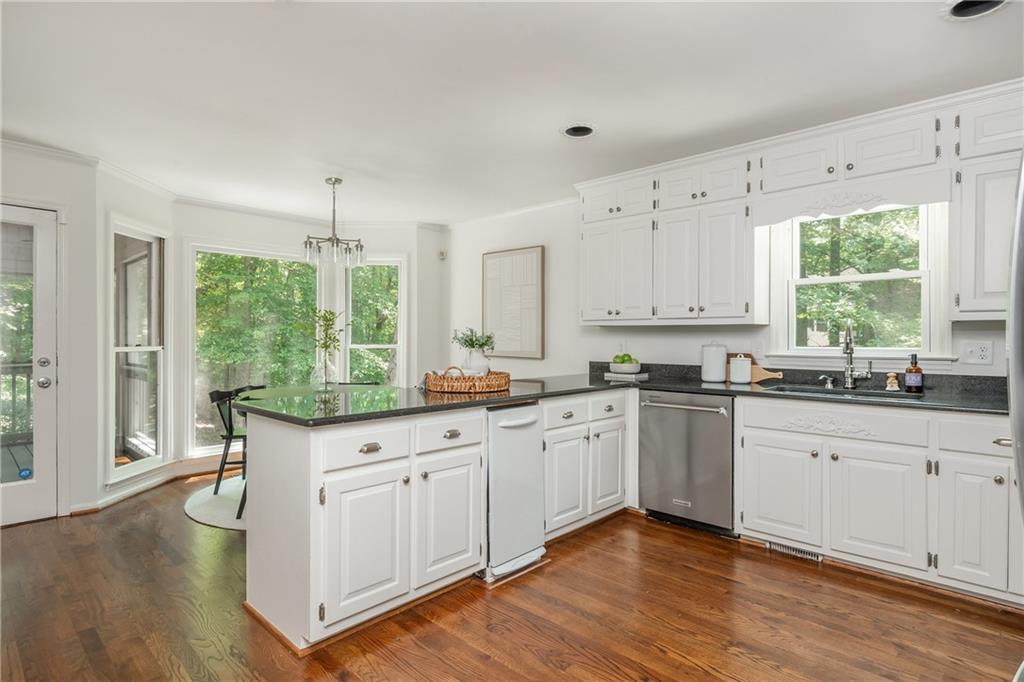 799 Birds Mill SE