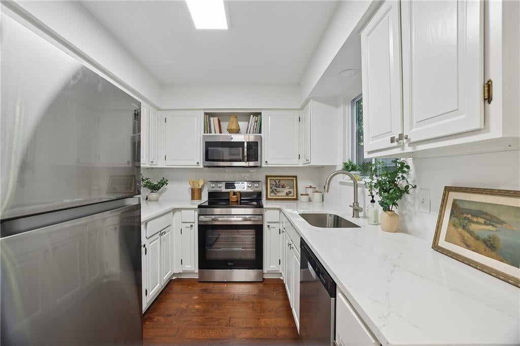 4438 Chowning Way
