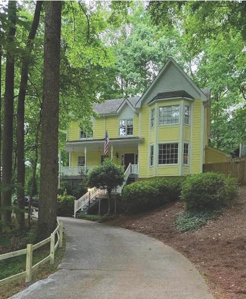 Photo of 11690 Highland Colony Drive, Roswell, GA 30075 (MLS # 7767580)