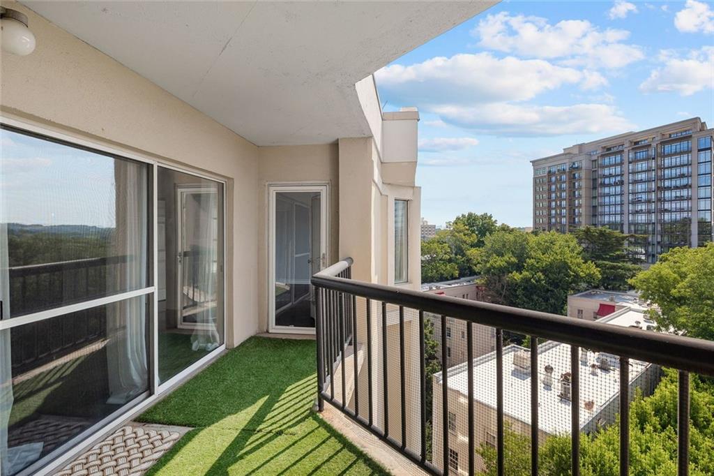 1 Biscayne Drive NW 803