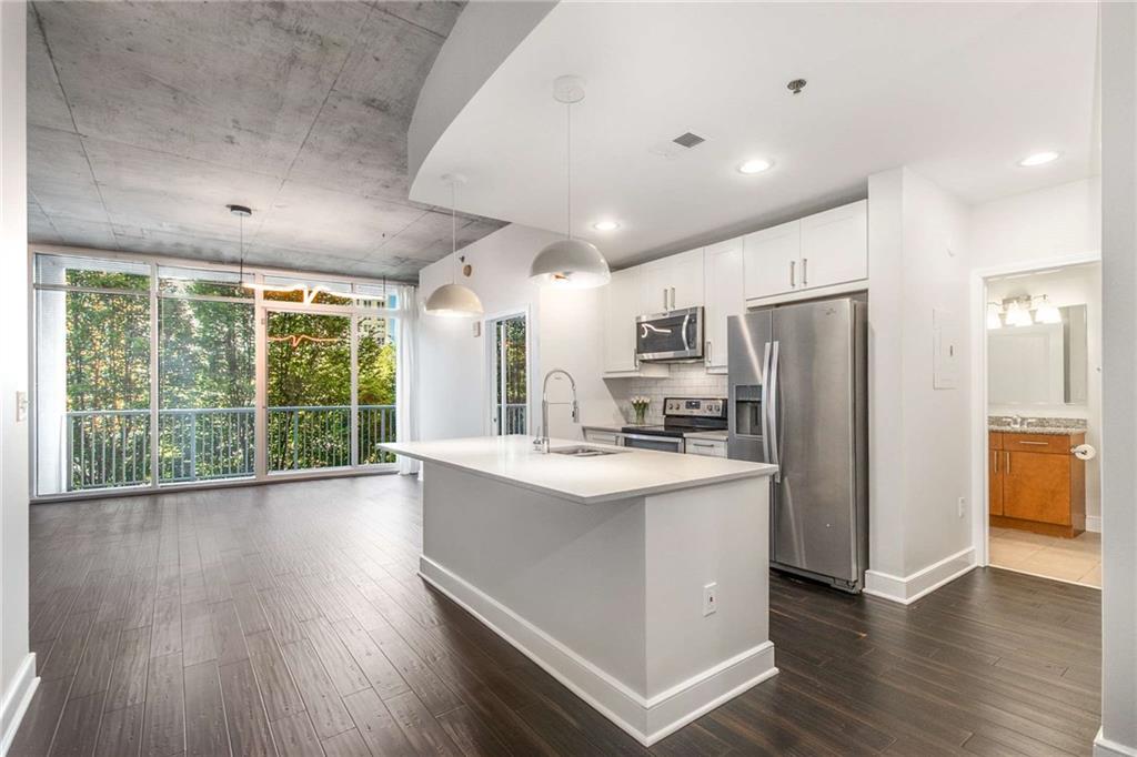 950 W Peachtree Street NW 802