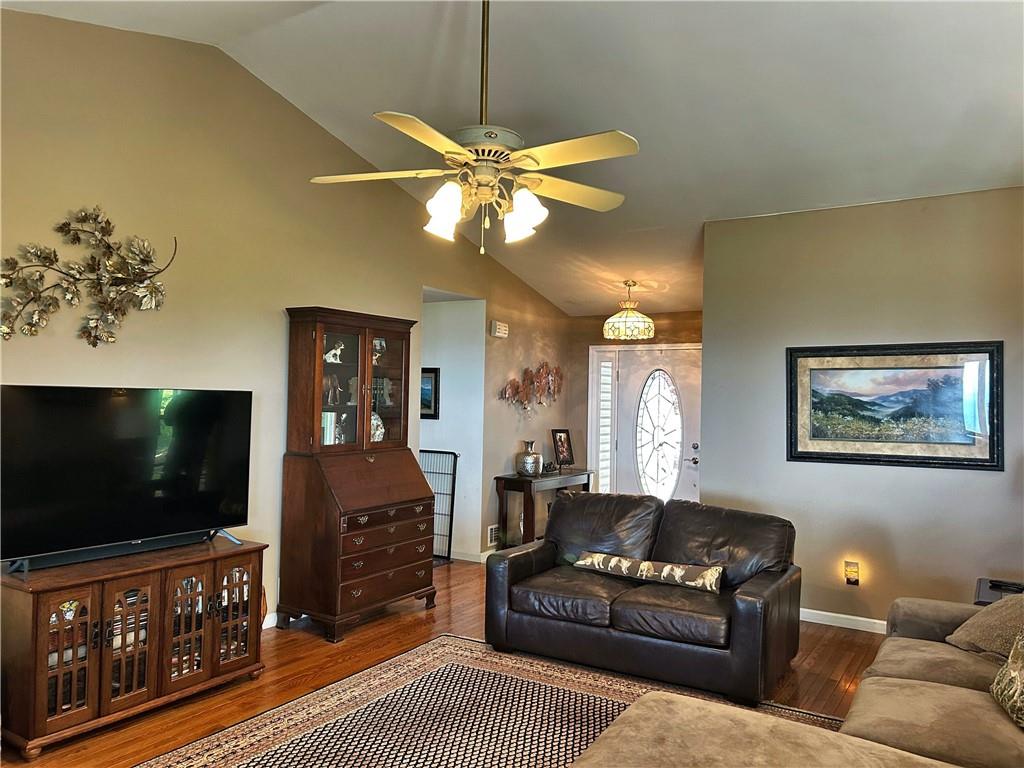 375 Valley View Vista