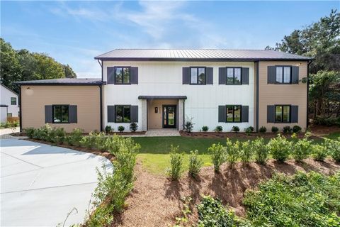 2650 ROSWELL Road Marietta GA 30062