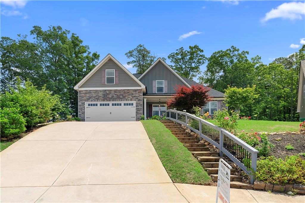 114 Brookstone Drive, Carrollton, Georgia image 1