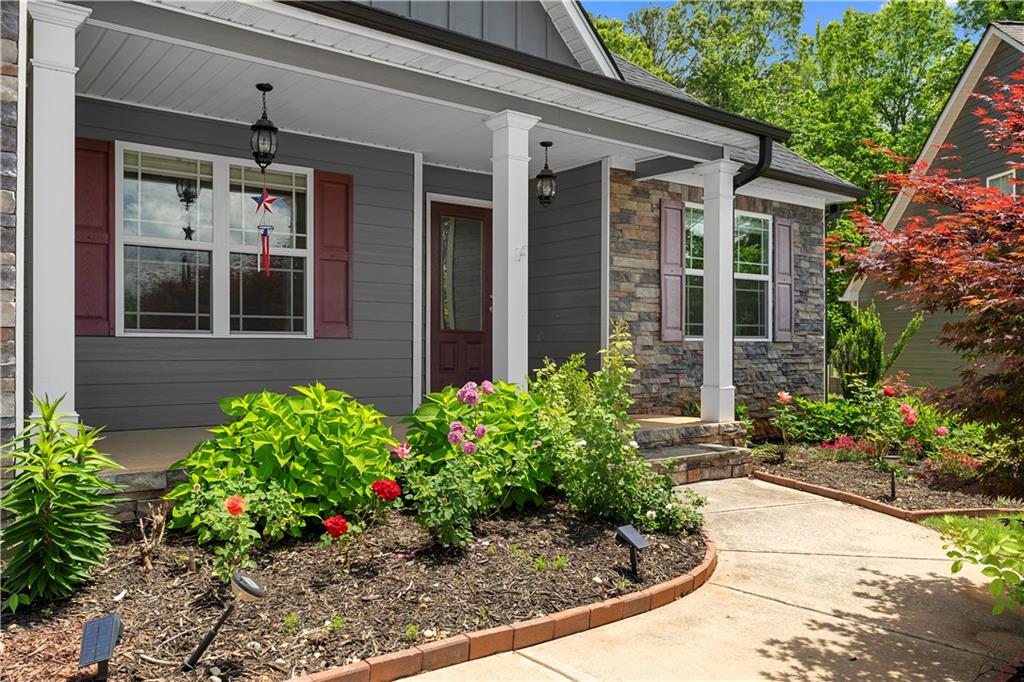 114 Brookstone Drive, Carrollton, Georgia image 5
