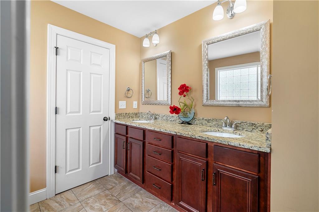114 Brookstone Drive, Carrollton, Georgia image 33