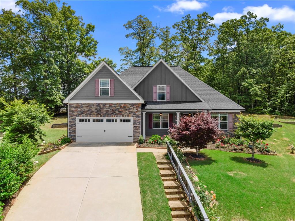 114 Brookstone Drive, Carrollton, Georgia image 2