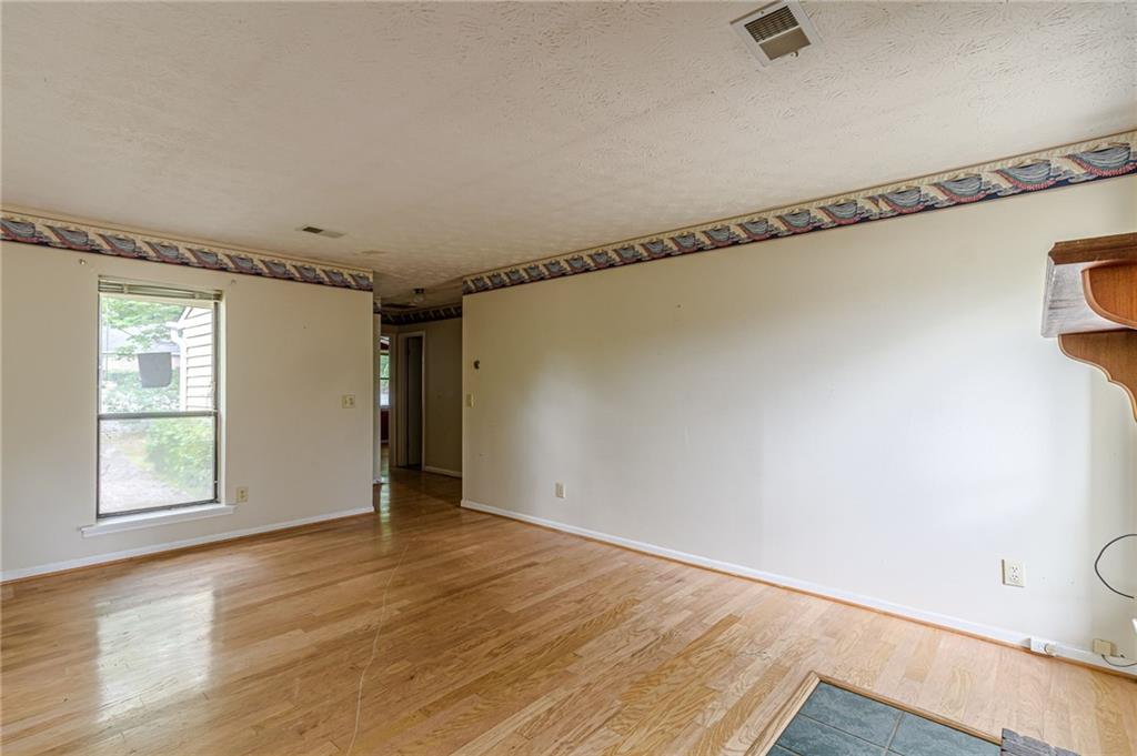 122 Sandalwood Circle