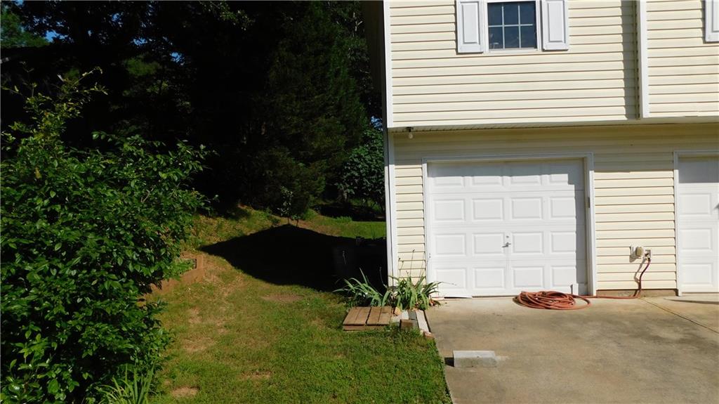 547 Hickeria Way