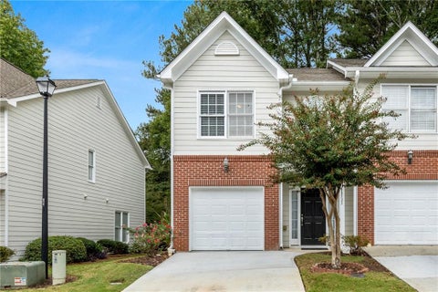 Condo For Sale - 5323 Sherwin Drive<br/> Norcross, GA 30093
