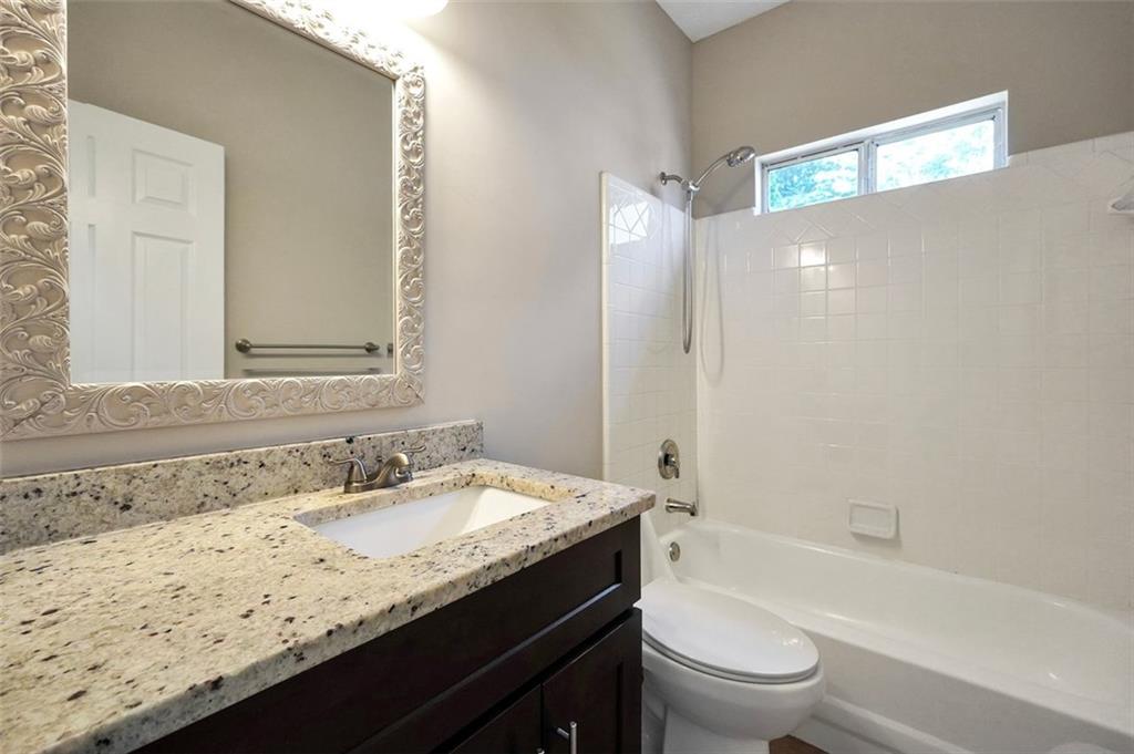 5600 Walnut Creek Court, Lilburn, Georgia image 30