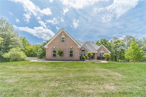 Homes For Sale - 4415 Locklin Road<br/> Monroe, GA 30655