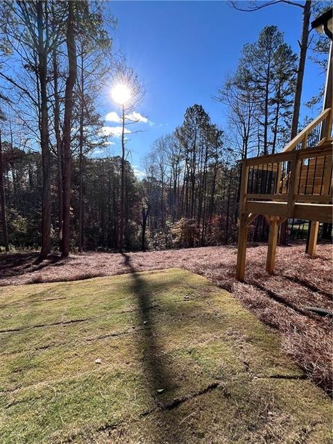 A home in Dawsonville