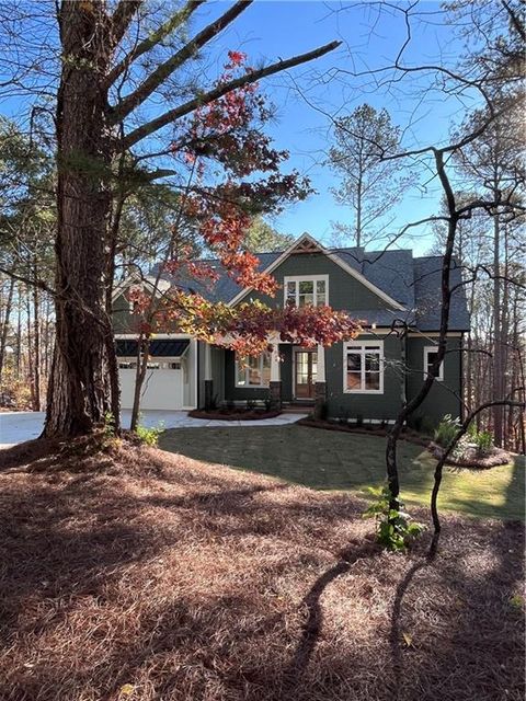 A home in Dawsonville