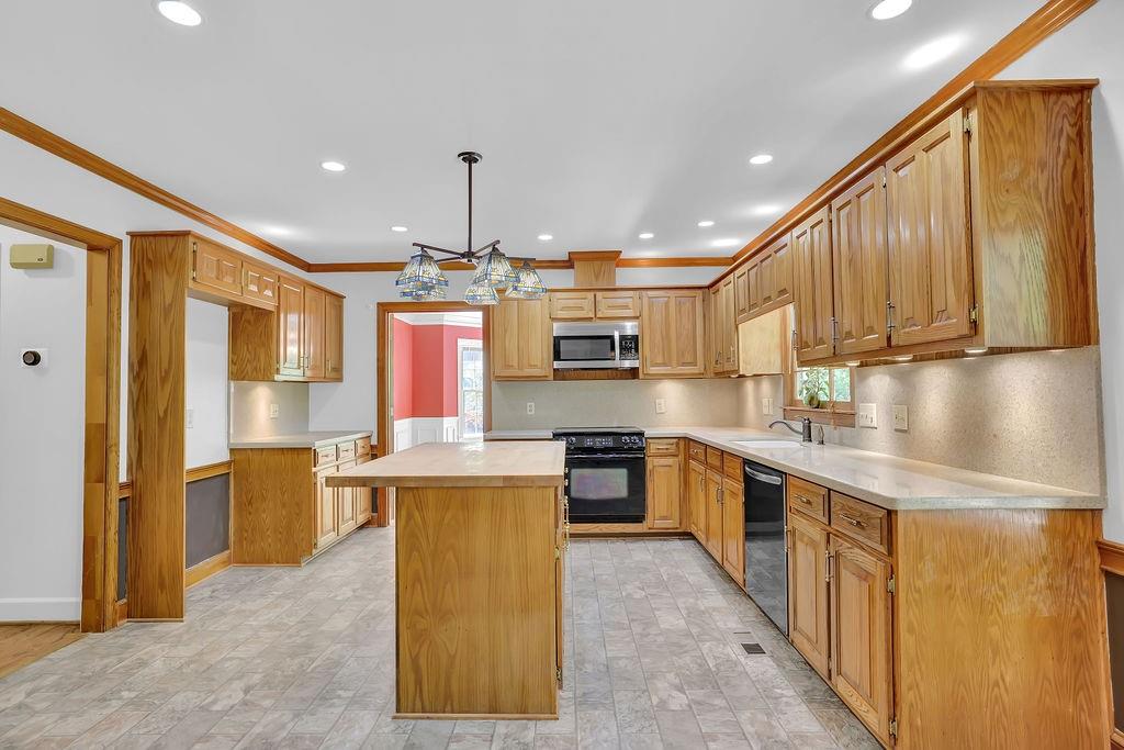 701 Belgrave Lane, Tucker, Georgia image 12
